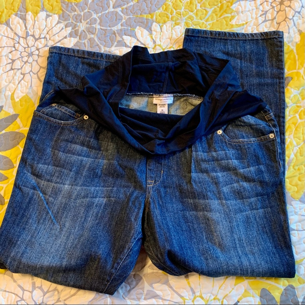 Maternity jeans! Great color, gently worn.
